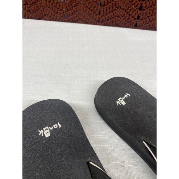 Sanuk Women's Black Summer Flipflops W8 - Picture 2 of 4